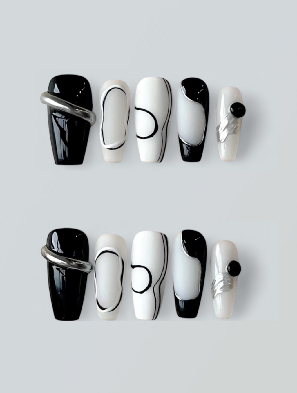 3D Bland and White Elegant Print