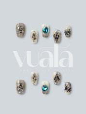 Occult Silver Charm Relics Press-On Nails