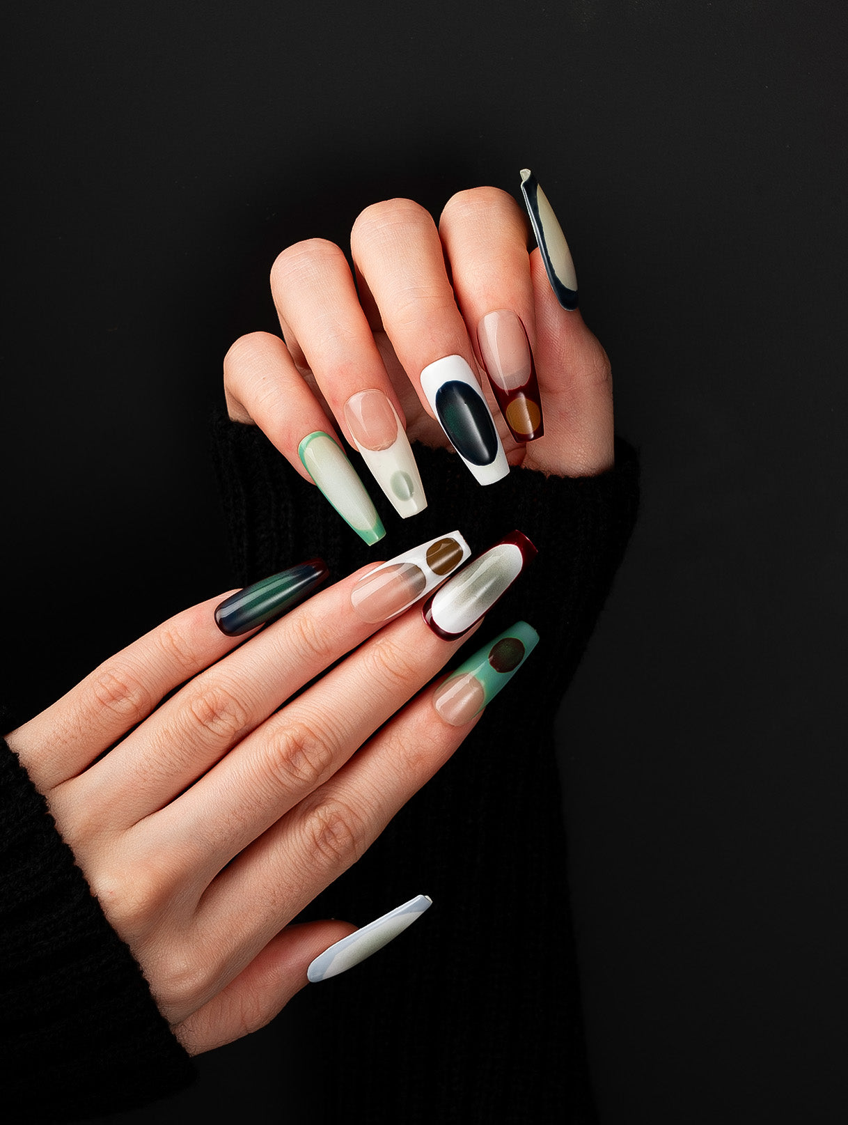 Retro Mod Geometric Colorblock Press-On Nails