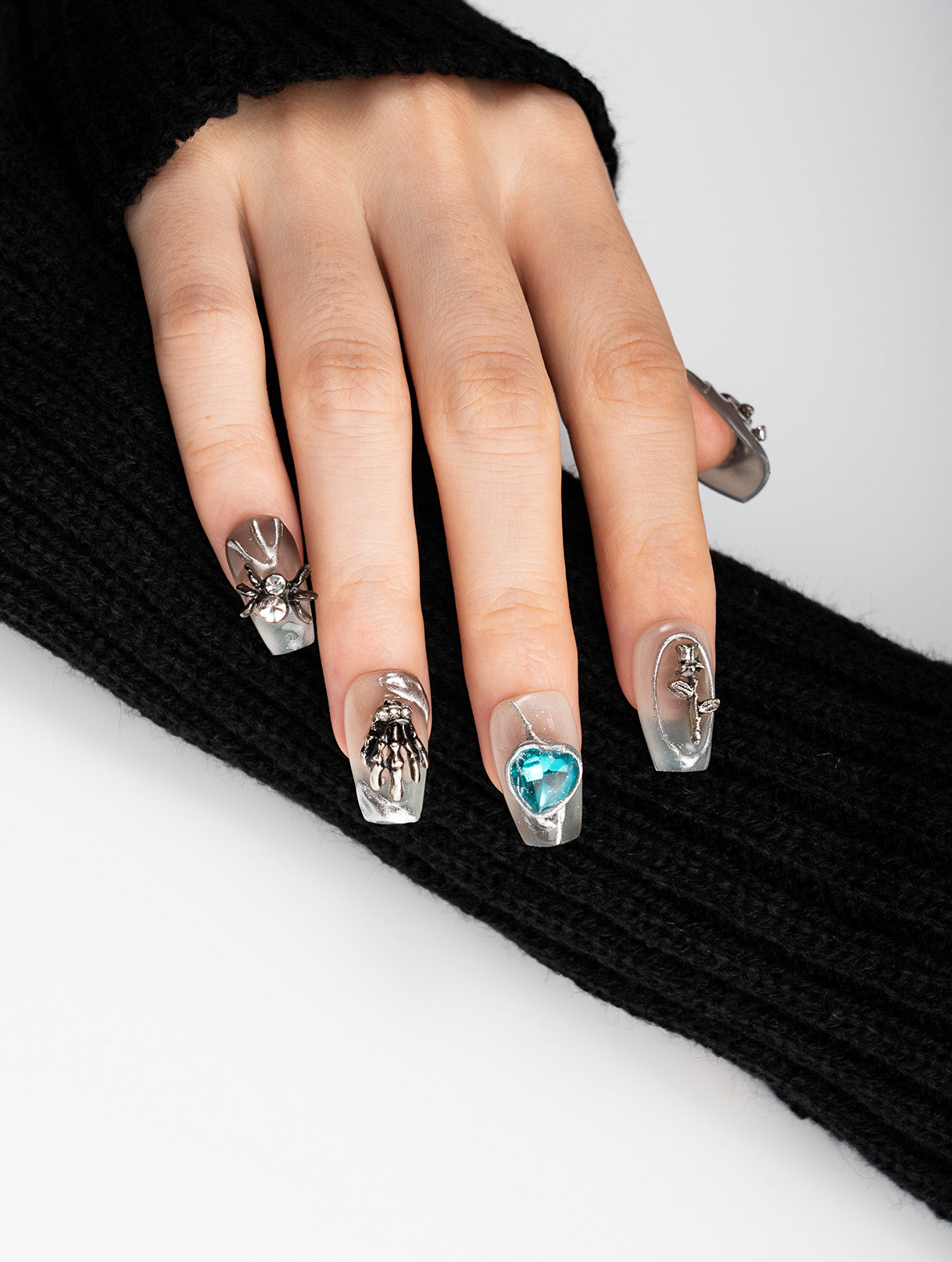 Occult Silver Charm Relics Press-On Nails