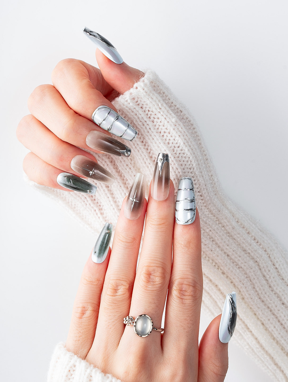 Serpent Eye Chrome Armor Press-On Nails